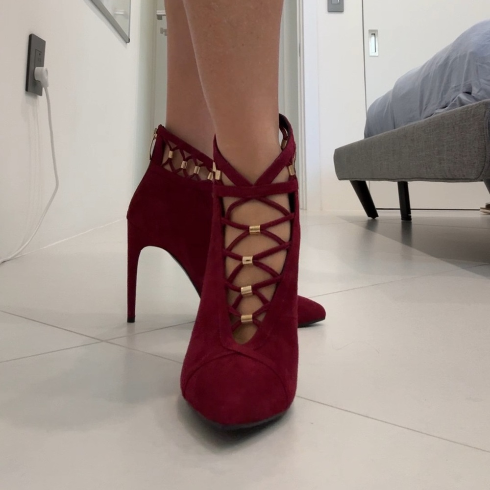 Mede in Italy Red Lace-Up Women's Heels
